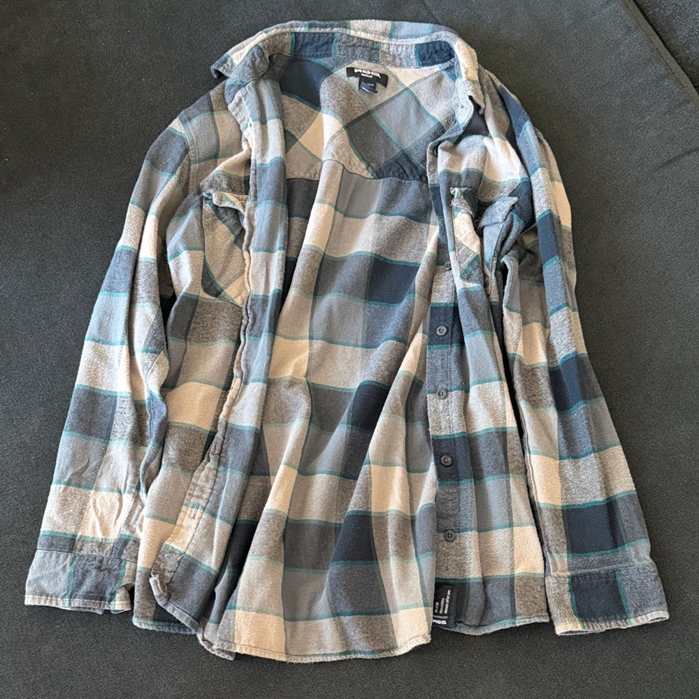 RSQ Plaid Flannel Shirt Jacket in Blue, Teal & Cream